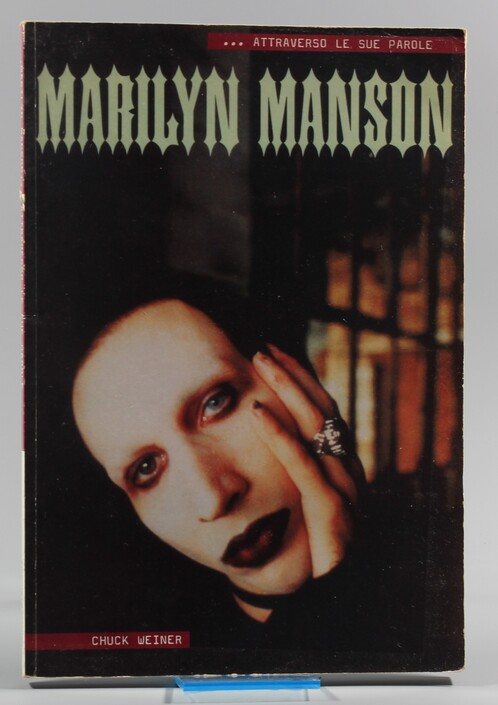 Front cover of the Italian edition of Chuck Weiner’s Marilyn Manson