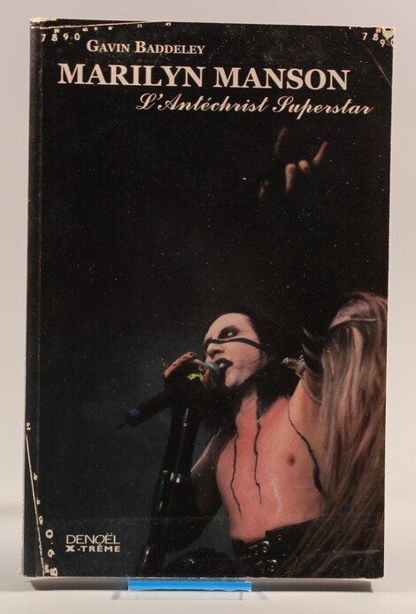 Front cover of the 2005 French edition of Marilyn Manson – L’Antéchrist Superstar
